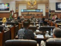 DPRD Banyuwangi Gelar Rapat Paripurna Untuk Bahas Nota Keuangan APBD 2024