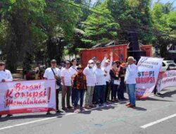 Memperingati Hari Anti Korupsi Sedunia 2023, Aliansi Aktivis Anti Korupsi  Menyerahkan SURAT TERBUKA Kepada Bupati… ADA APA..?