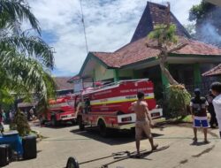 Kantor Desa Kedayunan Dilalap Api, Berkas Arsip Terselamatkan, Kerugian Capai Ratusan Juta