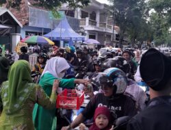 Harlah PERGUNU ke 72 Cabang Banyuwangi meriah dengan Bagi Taljil Parade Shalawat MI dan MTs Darunnajah