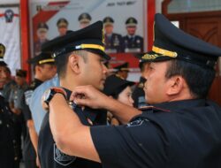 Lantik Kenaikan Pangkat Pegawai, Kalapas Banyuwangi Ingatkan Peningkatan Kinerja