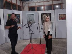 Para pelukis di Banyuwangi Mengadakan Pameran Lukisan Membanggakan di Jasmine Beach Watudodol