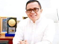 Meneropong Langkah Politik Petahana, Bocoran Isi Percakapan Menteri