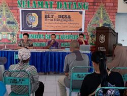 Kepala Desa Ringinpitu Salurkan BLT Desa Tahap 3 Sebesar Rp 900.000 per Keluarga