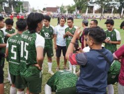 Babak 8 Besar, Pertandingan Turnamen Sepak Bola “Bupati Cup” Makin Seru.!!
