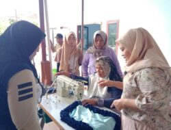 Pelatihan Keterampilan dan Peningkatan Kualitas Teknologi Desain Industri Kerajinan di Kabupaten Banyuwangi