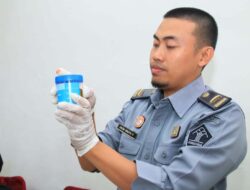 Pastikan Bebas dari Narkoba, Puluhan Pegawai Lapas Banyuwangi Jalani Tes Urine
