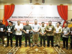Bawaslu Kabupaten Banyuwangi menggelar launching dan bedah buku berjudul Pengawas Pemilu Ujung Tombak Penegakan Demokrasi
