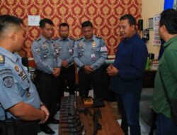 Kelengkapan Administrasi Senpi Lapas Banyuwangi Diperiksa oleh Polresta Banyuwangi