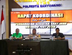 Polresta Banyuwangi Gelar Rakor Pengamanan East Java Running Fest 2025 di Pantai Marina Boom
