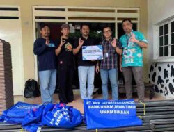 Bank BPR Jatim Cabang Banyuwangi Serahkan Tenda UMKM ke Banyuwangi Creative Market