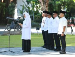 Hari Pertama Kerja, Bupati Ipuk Minta Tingkatkan Pelayanan Publik