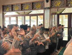 Wujud Empati Atas Gugurnya 3 Anggota Dalam Tugas di Way Kanan Lampung, Polresta Banyuwangi Gelar Shalat Gaib