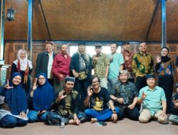 Sastra dan Realitas di Palinggihan: Tengsoe Tjahjono Bicara Puisi, Imajinasi, dan AI